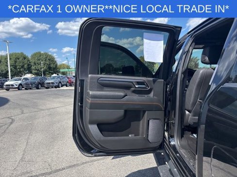 Used 2024 GMC Sierra 2500 AT4 w/ Technology Package image 24