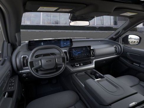 New 2025 Ford Expedition Max Platinum image 9