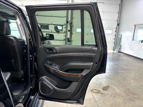 Used 2019 Chevrolet Tahoe LT w/ Luxury Package image 37