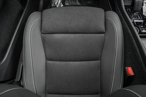 New 2026 Volvo XC40 B5 Ultra w/ Protection Package Premier image 33