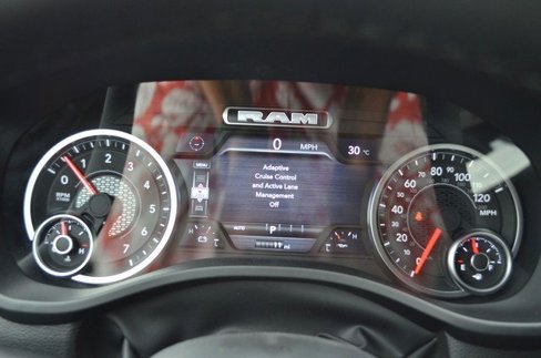 New 2026 RAM 1500 4x4 Crew Cab image 19