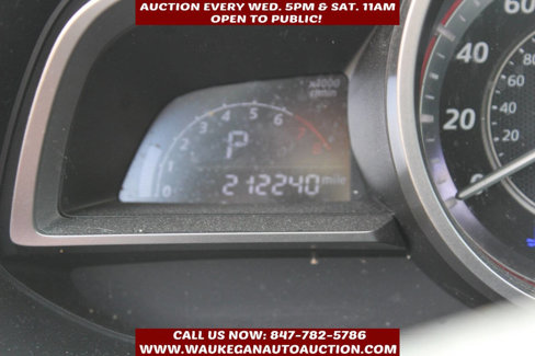 Used 2015 MAZDA MAZDA3 i Sport image 9