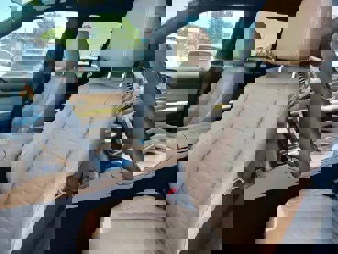 New 2025 Mercedes-Benz GLS 450 4MATIC image 4