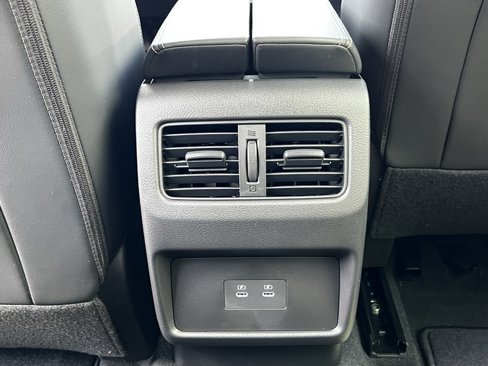 New 2025 Nissan Rogue Platinum image 26