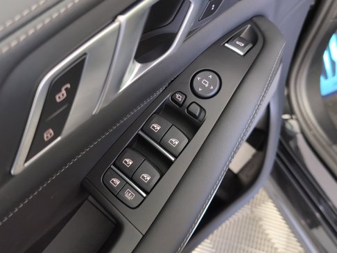 New 2026 BMW X7 M60i image 21