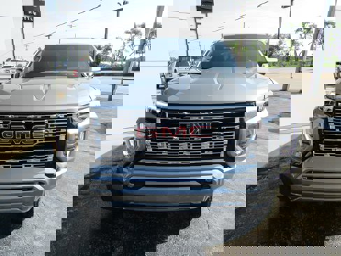 New 2026 GMC Canyon Denali image 2