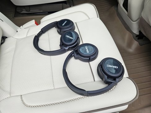 Certified 2023 GMC Yukon XL Denali w/ LPO, Floor Liner Package image 15