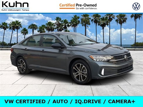 Certified 2024 Volkswagen Jetta Sport image 1