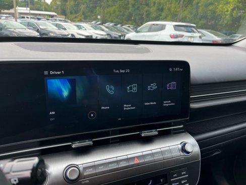 Used 2025 Hyundai Kona SEL image 20