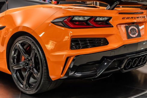 Used 2023 Chevrolet Corvette Z06 w/ Z07 Performance Package image 33