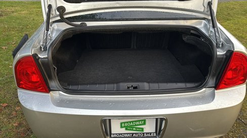 Used 2009 Chevrolet Malibu LT w/ HFV6 Engine Package image 16