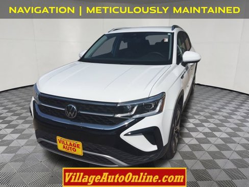 Used 2022 Volkswagen Taos SEL image 8