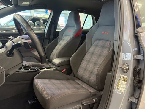 Used 2024 Volkswagen GTI S image 21