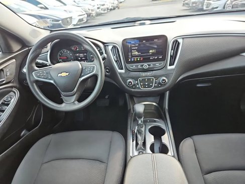 Used 2023 Chevrolet Malibu LT image 11