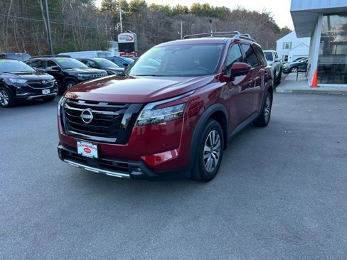 Used 2023 Nissan Pathfinder SL w/ Lighting Package (N92) image 6