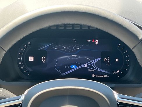 New 2026 Volvo XC90 B6 Plus w/ Protection Package Premier image 19
