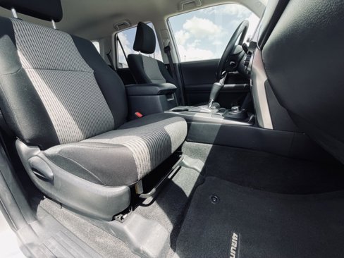 Used 2023 Toyota 4Runner SR5 image 29