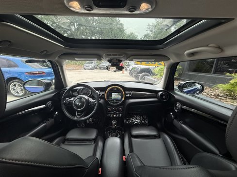 Used 2021 MINI Cooper S image 16