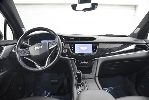 Used 2024 Cadillac XT6 Premium Luxury w/ Technology Package image 23