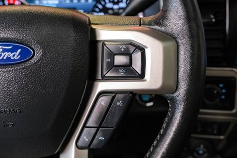Used 2022 Ford F250 Lariat w/ Lariat Ultimate Package image 19
