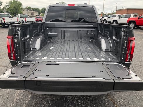 New 2025 Ford F150 Lariat image 10
