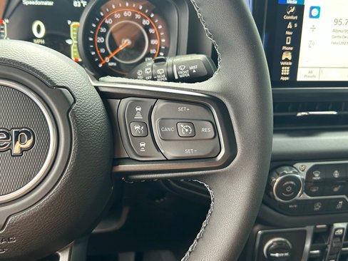 New 2025 Jeep Wrangler Unlimited Rubicon image 47