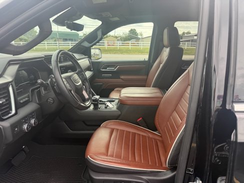 Used 2024 GMC Sierra 1500 Denali Ultimate image 8