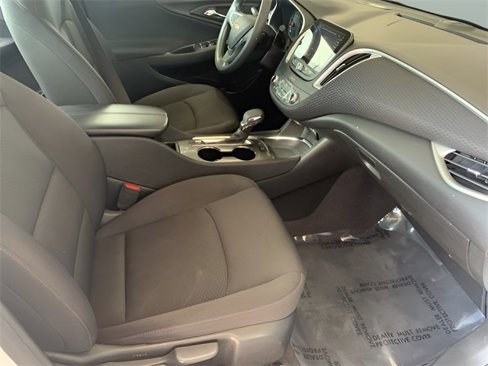 Used 2024 Chevrolet Malibu LT image 18