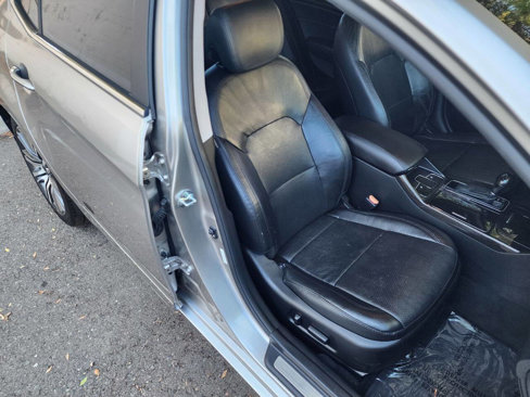 Used 2014 Kia Cadenza Premium image 17
