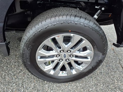 New 2025 Ford F150 Lariat image 8