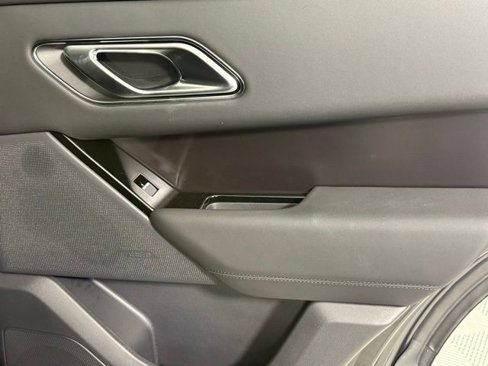 New 2026 Land Rover Range Rover Velar Dynamic SE image 25
