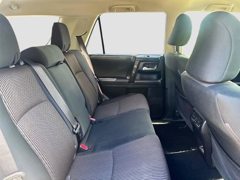 Used 2024 Toyota 4Runner TRD Off-Road image 31