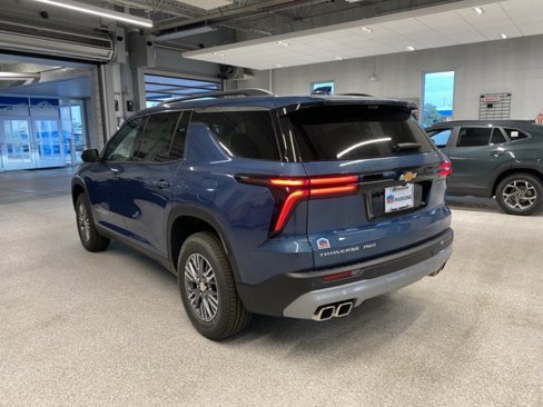 New 2026 Chevrolet Traverse LT w/ Driver Confidence Package image 9