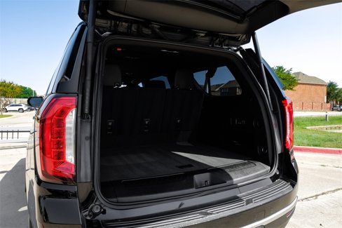 Used 2022 GMC Yukon XL SLT w/ SLT Luxury Package image 57