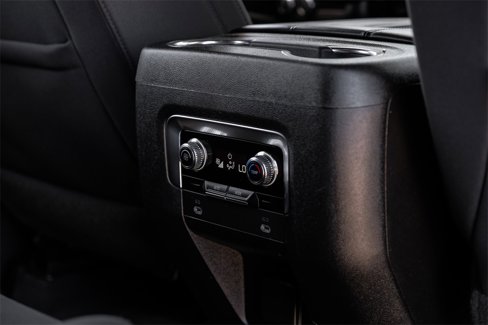 Used 2022 GMC Yukon XL SLE w/ Gmc Pro Safety Plus Package image 38