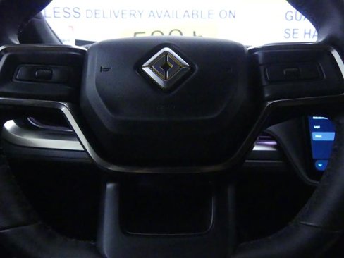 Used 2025 Rivian R1S Adventure image 19