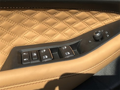 New 2025 Jeep Grand Cherokee Summit image 15