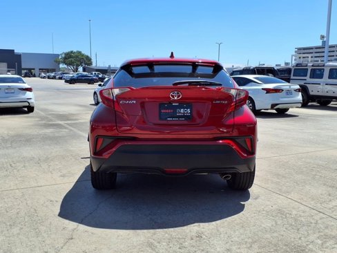Used 2020 Toyota C-HR Limited image 22