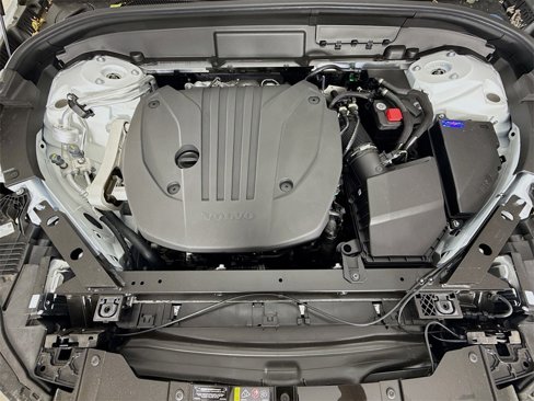 New 2026 Volvo XC60 B5 Plus w/ Protection Package Premier image 30