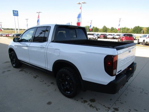 New 2026 Honda Ridgeline Black Edition image 7