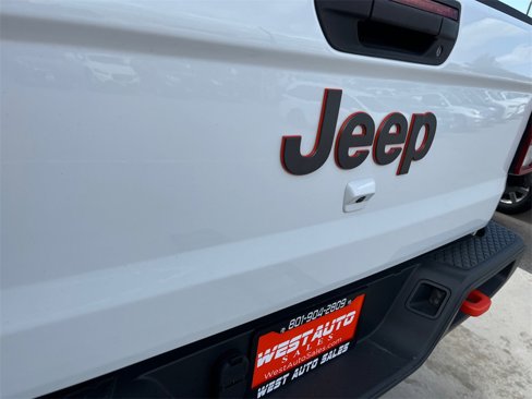 Used 2023 Jeep Gladiator Mojave w/ Cold Weather Group image 26