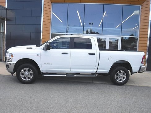 Used 2024 RAM 2500 Big Horn image 2