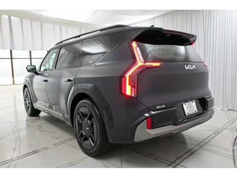 New 2026 Kia EV9 GT-Line image 5