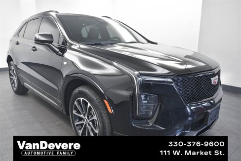 Used 2024 Cadillac XT4 Sport image 1