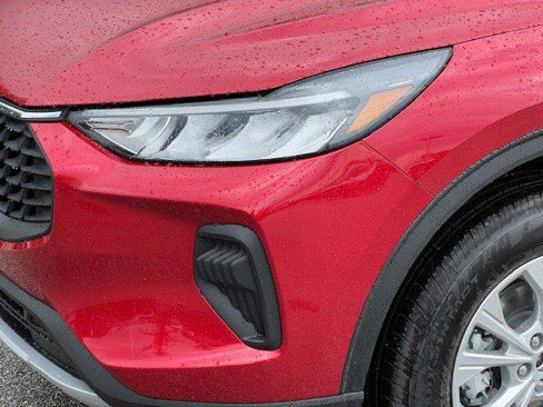 New 2026 Ford Escape Active image 9
