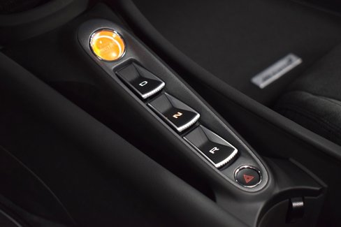 New 2025 McLaren Artura Spider image 26