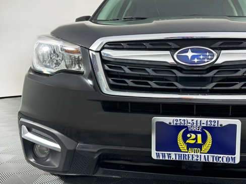 Used 2017 Subaru Forester 2.5i Premium image 5