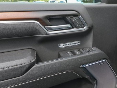 New 2026 GMC Sierra 1500 Denali w/ Denali Reserve Package image 14