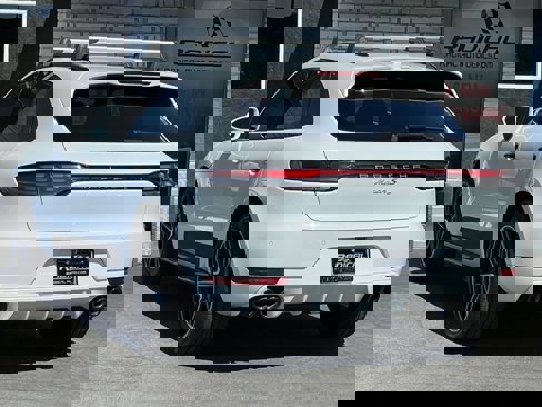 Used 2020 Porsche Macan S image 19