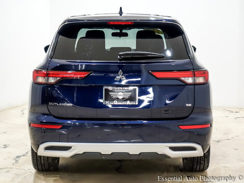 Used 2023 Mitsubishi Outlander SE image 7